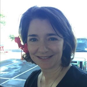 Meet your Posher, Angela